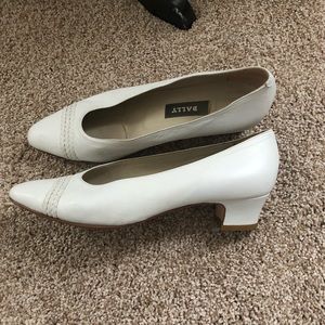 Bally “Lucille” vintage pumps